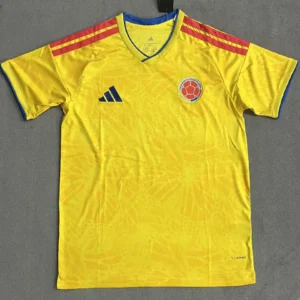 Colombia hemmatröja gul 2026/27 med eget namn och nummer, framsida