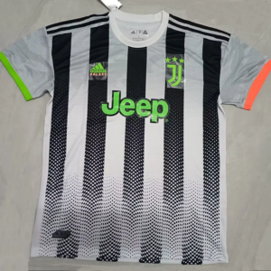 Juventus x Palace special edition matchtröja vuxen 2019/20 vit svart med neongröna detaljer och Dušan Vlahović namn och nummer tryck