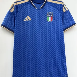 Italien hemmatröja blå 2026/27 med eget namn och nummer, framsida