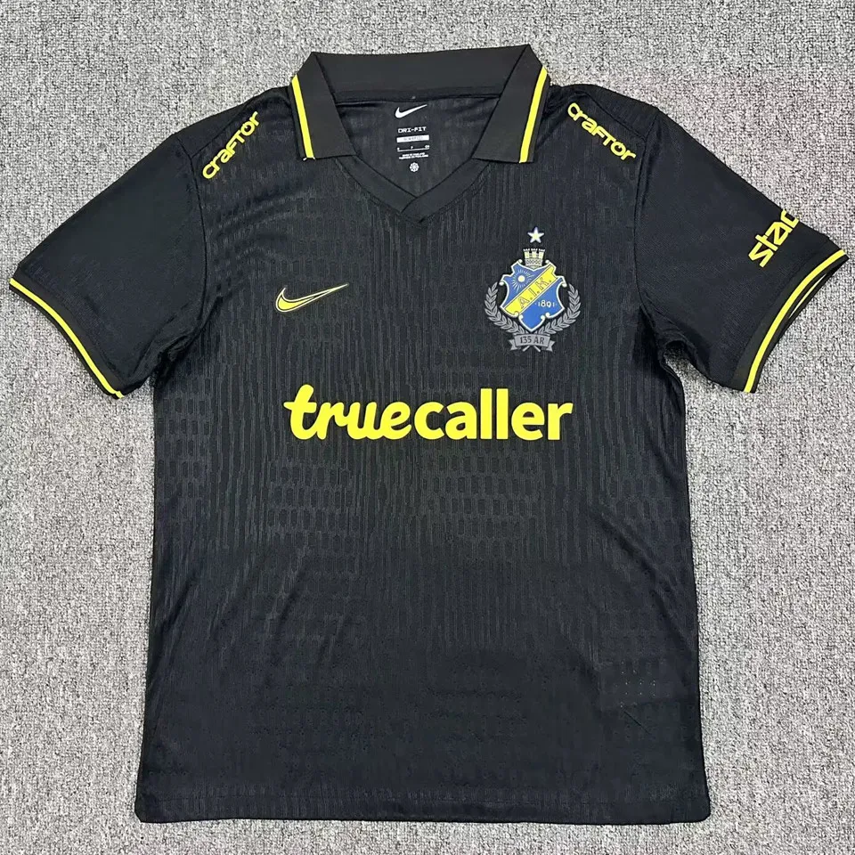 AIK hemmatröja 2026 framsida – svart design med eget tryck