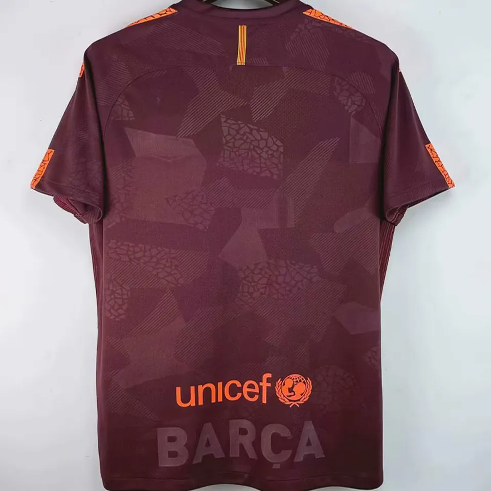 Barcelona tredjetröja retro vinröd 2017/18 med eget namn och nummer, baksida
