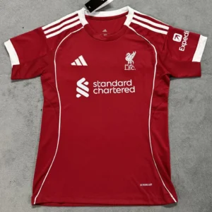 Liverpool hemmatröja dam röd 2025/26 med eget namn och nummer, framsida